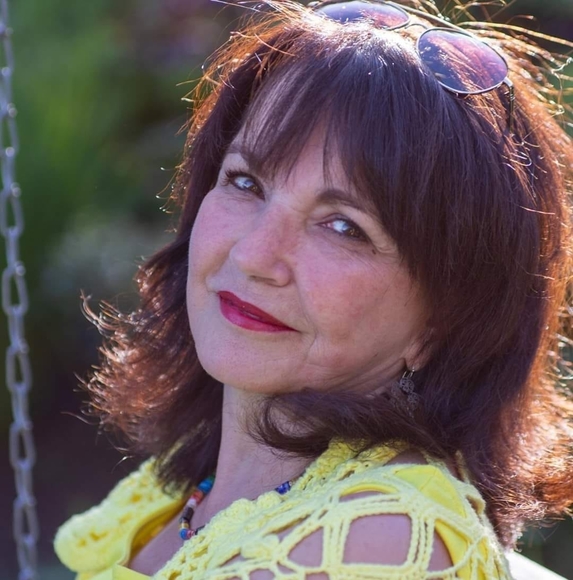 Meet your Posher, Tink - Picture 1 of 1